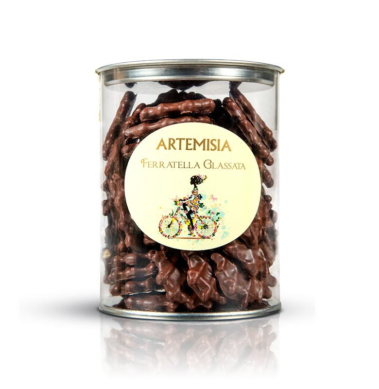 Ferratelle covered with chocolate