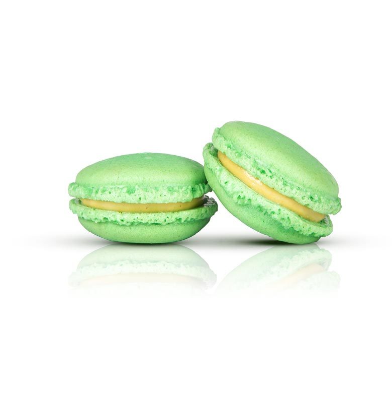 pistachio macaron